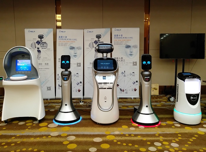 酒店机器人抗疫战下迎机遇,机器人配送展现更多可能!