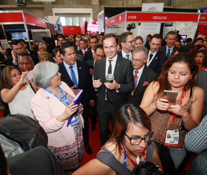 墨西哥工业展现场图片3