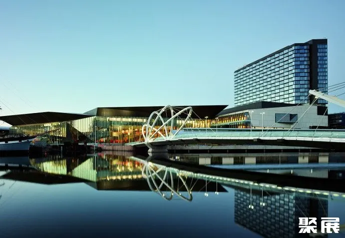 Melbourne Exhibition & Convention Centre
