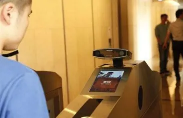 人脸识别门禁系统备受青睐，发展前景良好