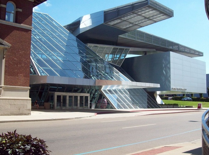 John S. Knight Center