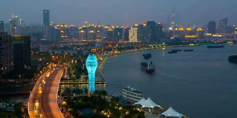 上海：聚焦产业艺术生活，徐汇滨江启动新十年规划