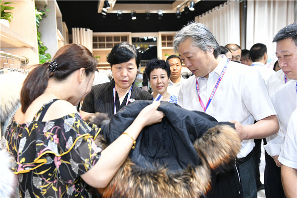 2020中国（辛集）国际皮毛时装博览会延期至9月举办