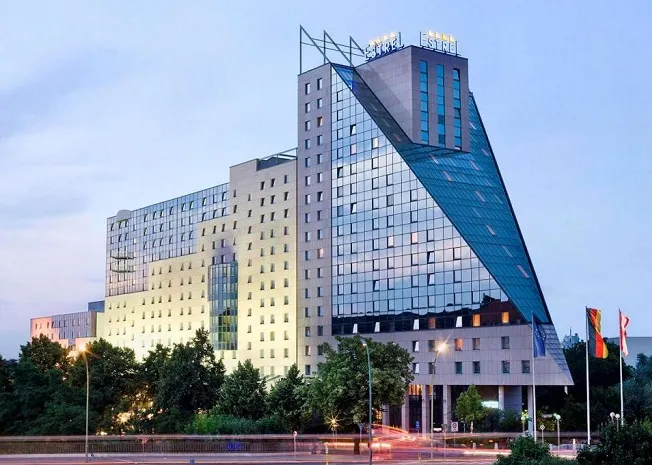 ESTREL HOTEL BERLIN