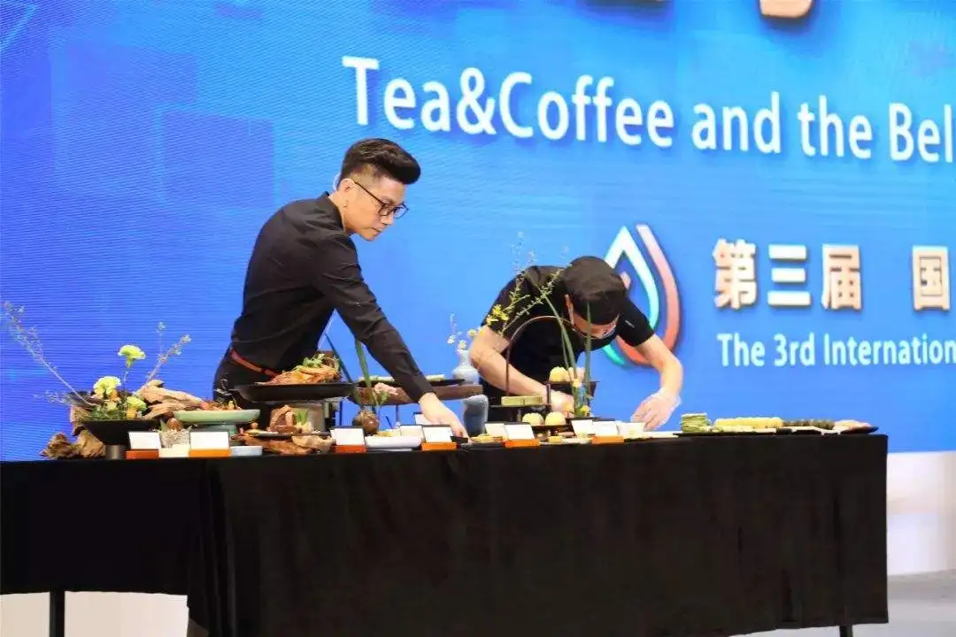茶与咖啡交融碰撞：第三届国际茶咖对话让世界爱上中国茶