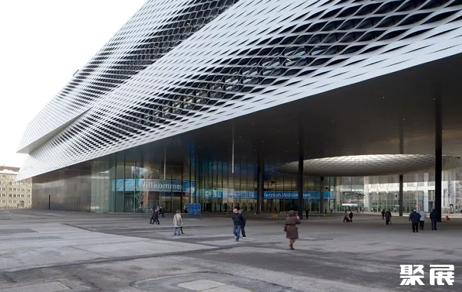 Courtesy of Messe Basel