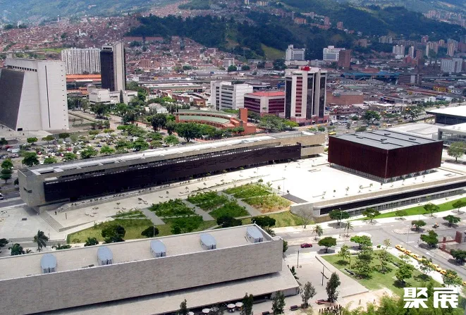 Plaza Mayor Convention Center