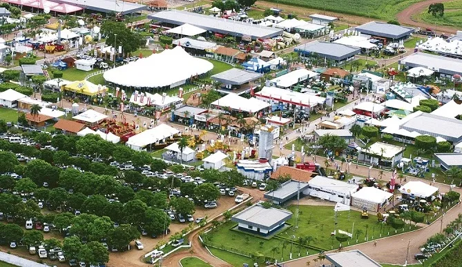 巴西里贝朗普雷托会展中心