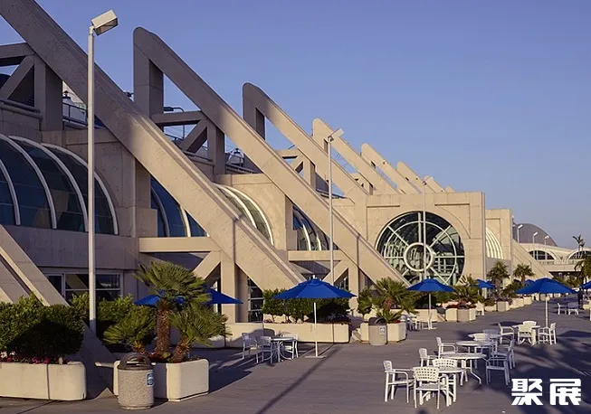SAN DIEGO CONVENTION CENTER