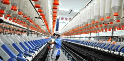世界纺织之都：践行高质量发展走出转型困境
