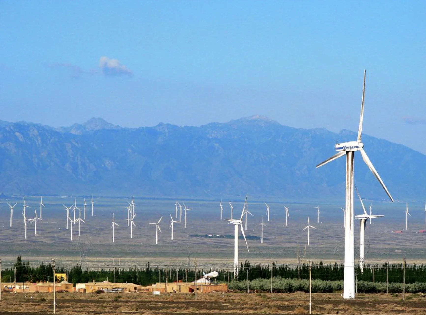 英清洁能源发电量将首超化石燃料 风能发展迅猛